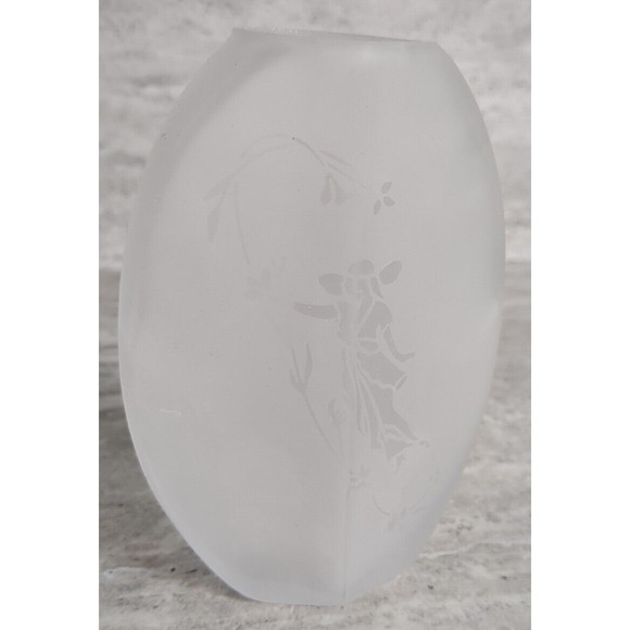 5" Frosted Glass Vase Japanese Girl‎ Etching - Picture 1 of 8